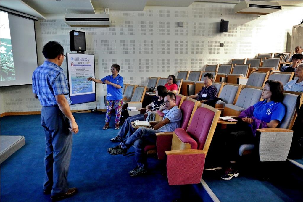 彰化師範大學王瑋龍教授--東沙大型藻類調查成果 彰化師範大學王瑋龍教授--東沙大型藻類調查成果