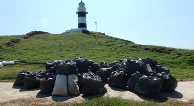 共清理了海岸垃圾計68大包(件),共435.8公斤 共清理了海岸垃圾計68大包(件),共435.8公斤