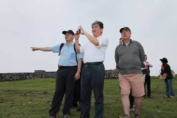 李鴻源部長將東吉嶼美景入鏡 李鴻源部長將東吉嶼美景入鏡