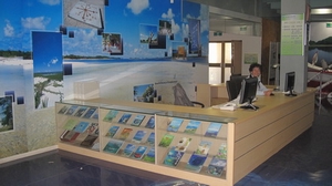 圖2.春節期間海管處解說服務中心不打烊,新書陪您過新年 圖2.春節期間海管處解說服務中心不打烊,新書陪您過新年