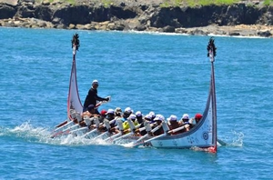 圖4. Si Mangavang 拜訪南島/拜訪阿美英姿(海管處提供) 圖4. Si Mangavang 拜訪南島/拜訪阿美英姿(海管處提供)