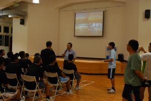 圖三、透過不同老師的的專題講座,希望更多弟兄響應”愛地球”。 圖三、透過不同老師的的專題講座,希望更多弟兄響應”愛地球”。