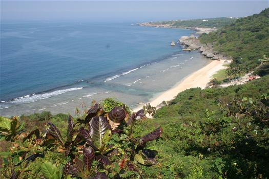 琉球嶼的珊瑚礁海岸 琉球嶼的珊瑚礁海岸